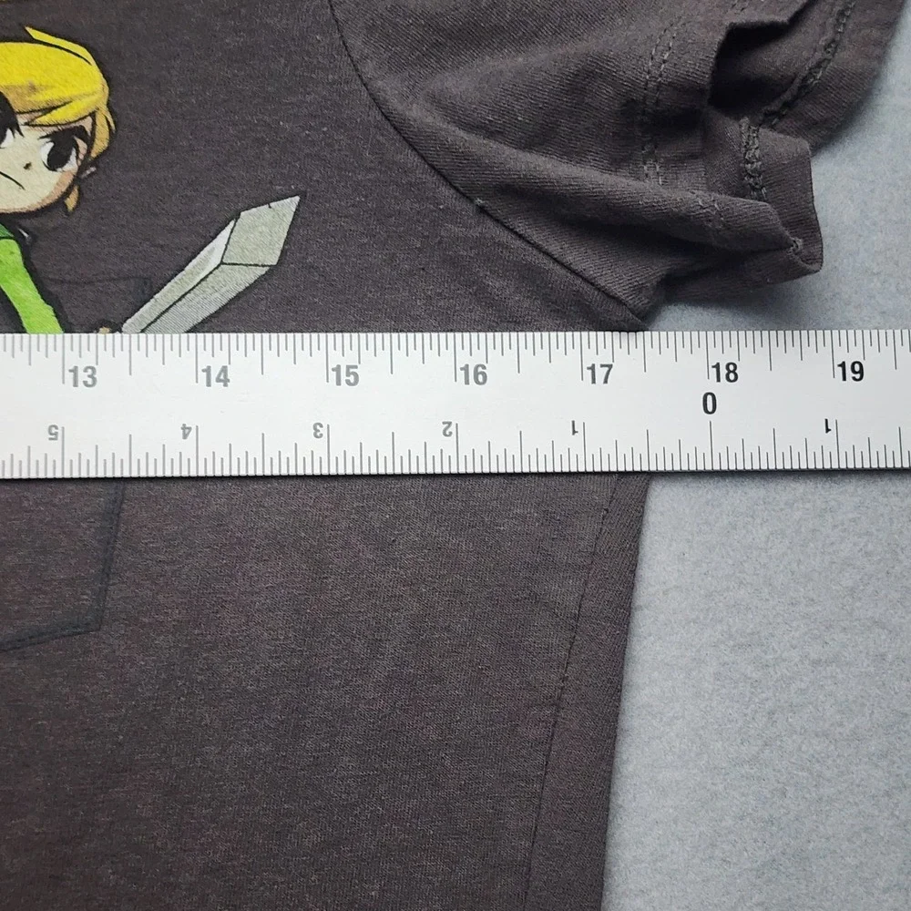 Nintendo The Legend of Zelda Toon Link Pocket Graphic T-Shirt Brown Women's Med.